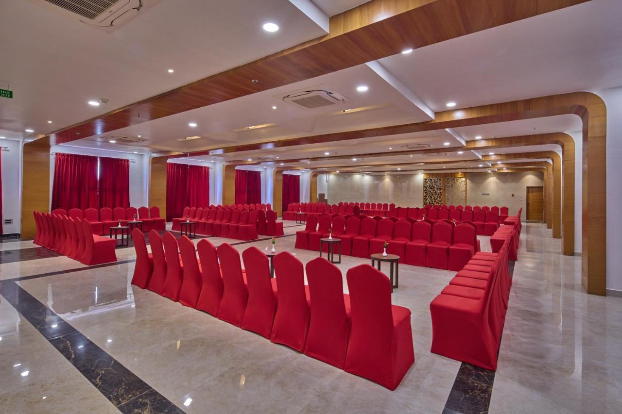 Hotel Golden Tulip Tirupati Extérieur photo